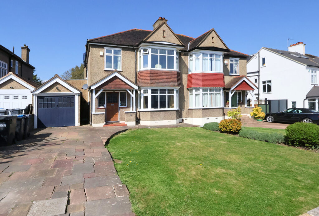 Barnfield Avenue, Shirley Park