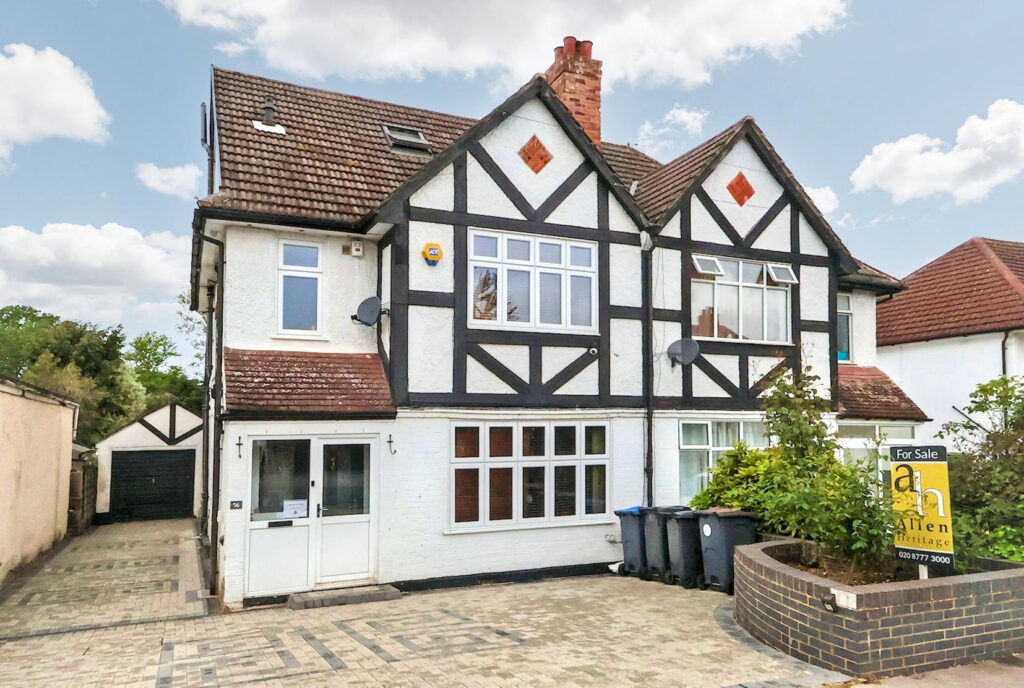West Way, Shirley