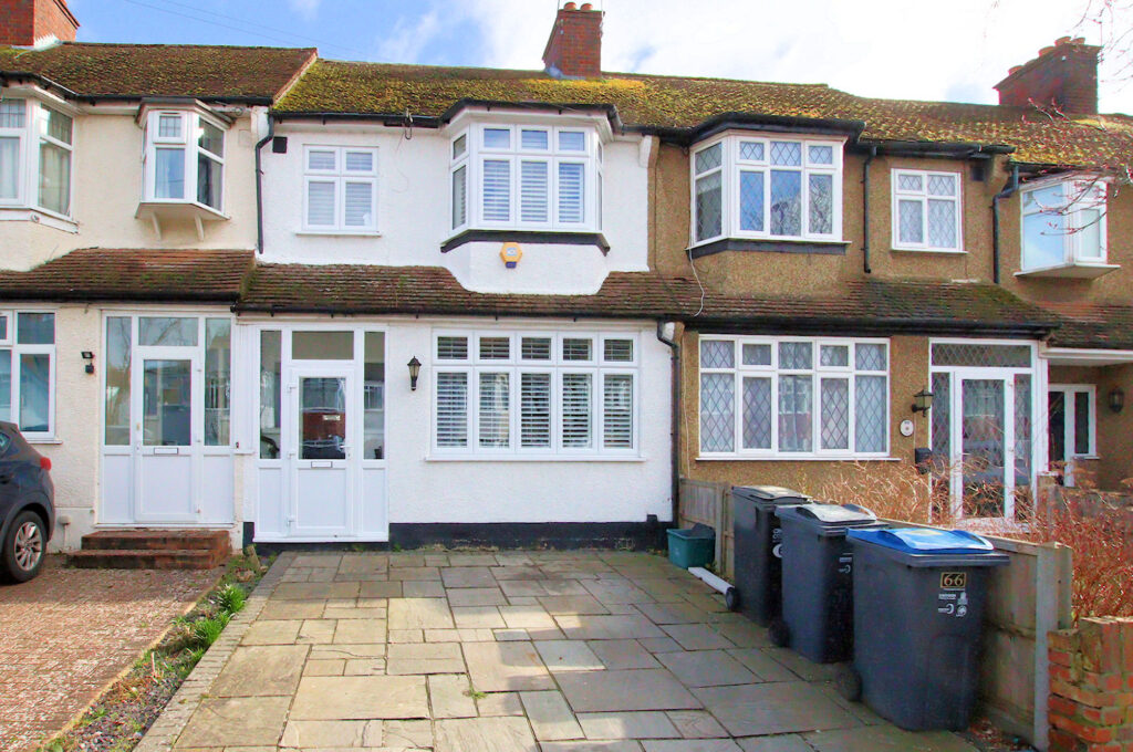 Verdayne Avenue, Shirley