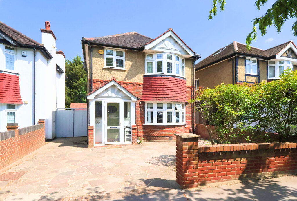 Bridle Road, Shirley