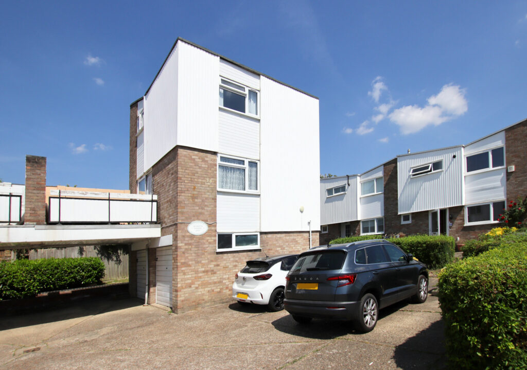 Rutland Court, Kempton Walk, Shirley
