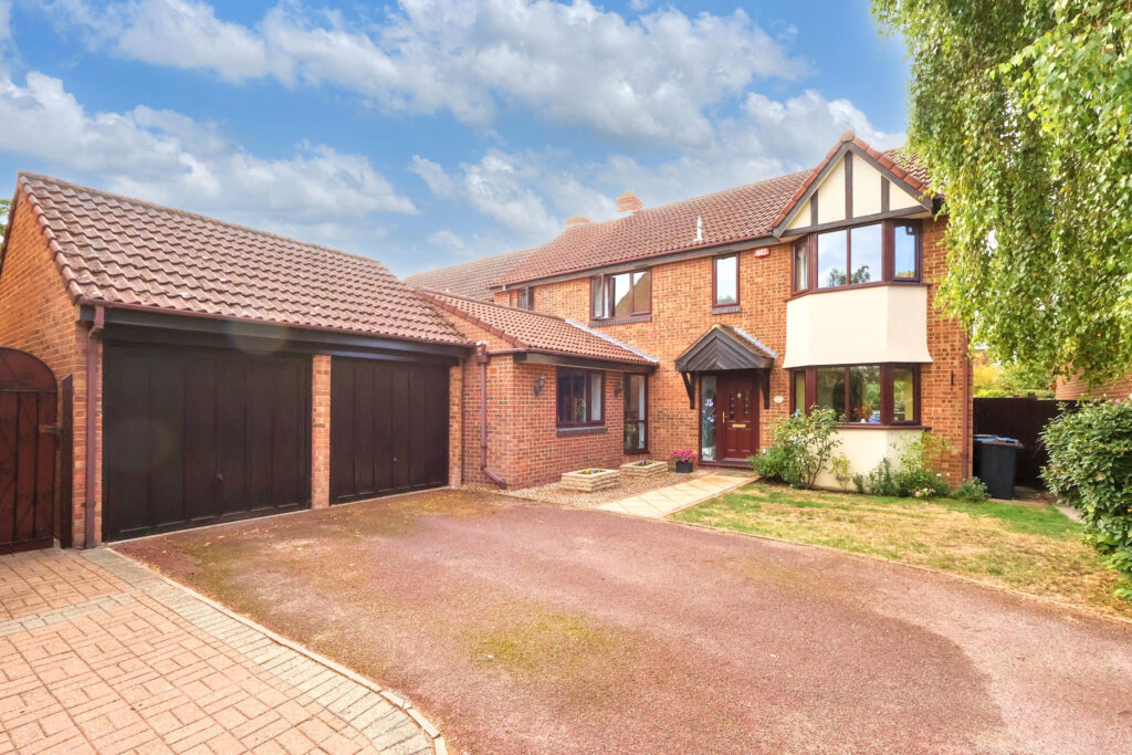 Primrose Lane, Shirley Oaks Village