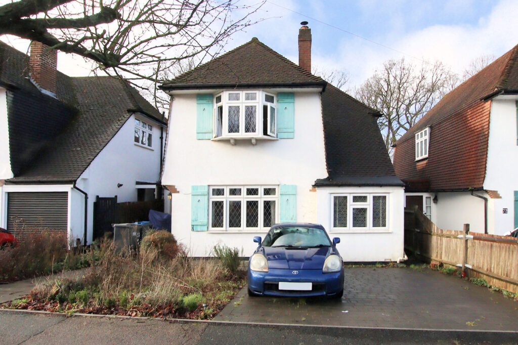 Hartland Way, Shirley