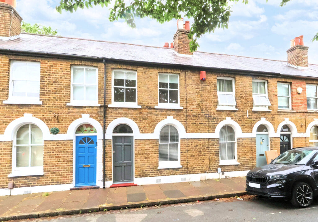 Mooreland Road, Bromley, BR1
