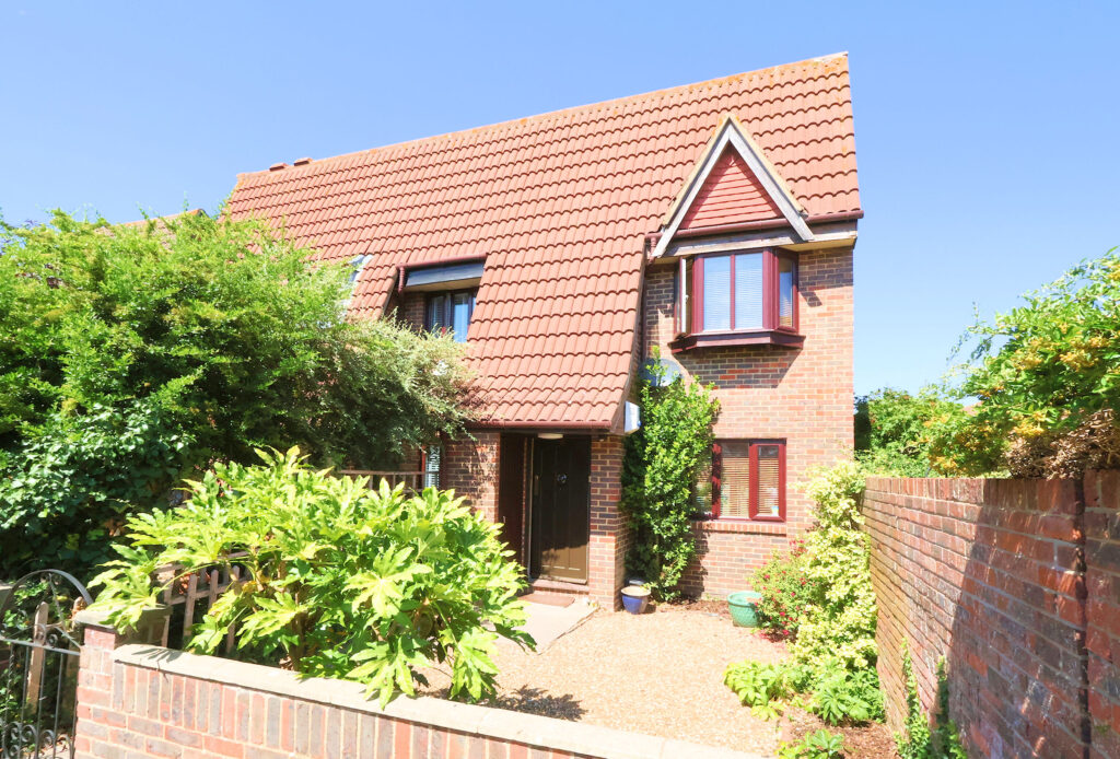Parsley Gardens, Shirley Oaks Village