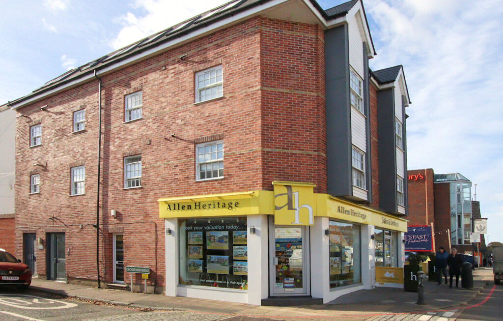 High Street, West Wickham, BR4