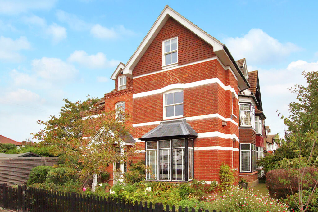 Grosvenor Road, West Wickham, BR4