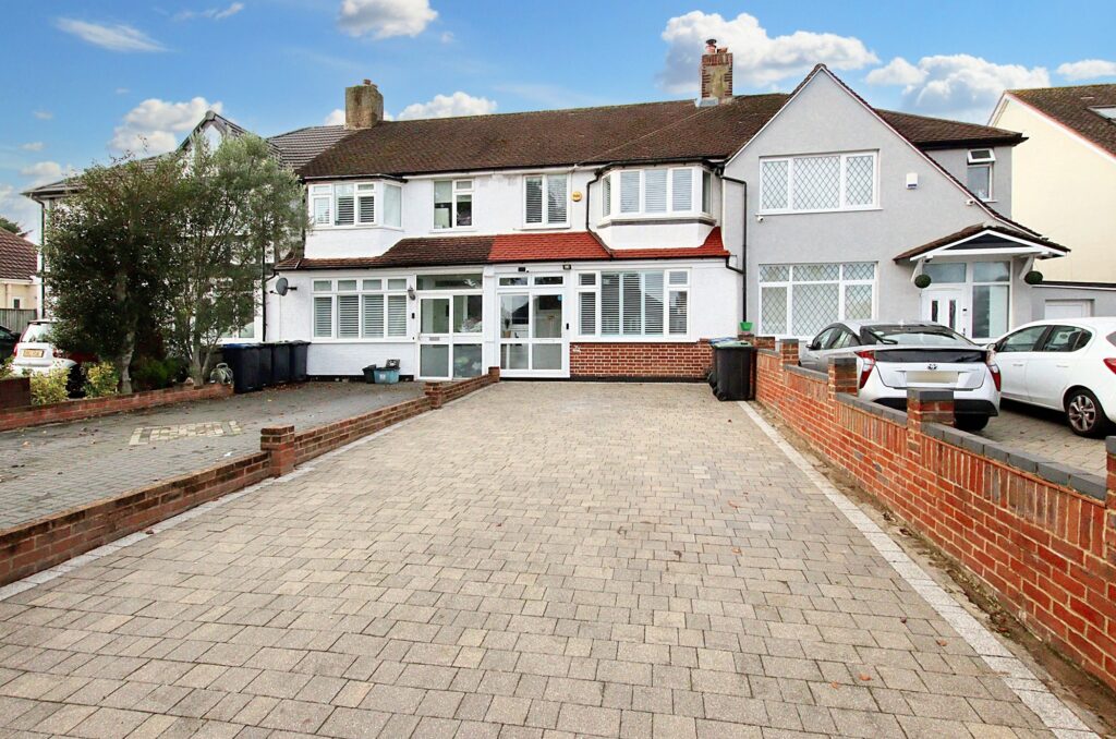 Gladeside, Shirley