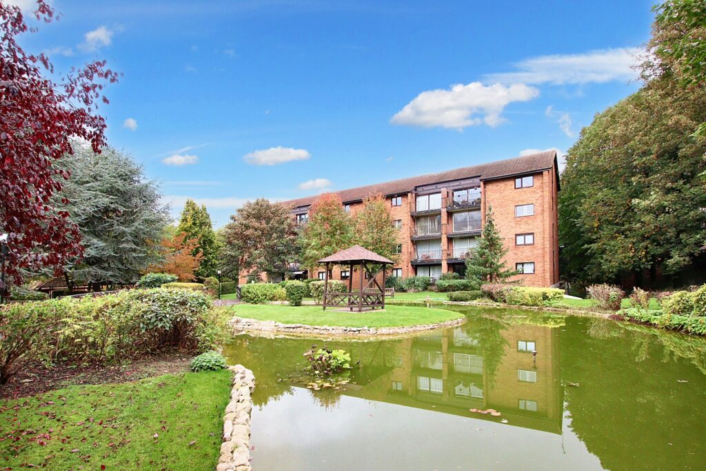 Campion Close, Croydon