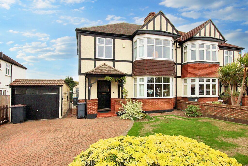 Whitethorn Gardens, Shirley Park