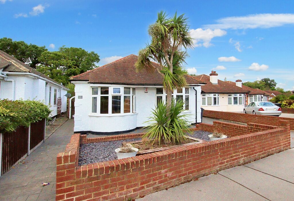 Chaffinch Avenue, Shirley