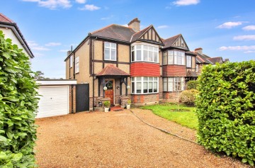 image of 5 Barnfield Avenue, Croydon