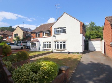image of 96 Gravel Hill, Croydon