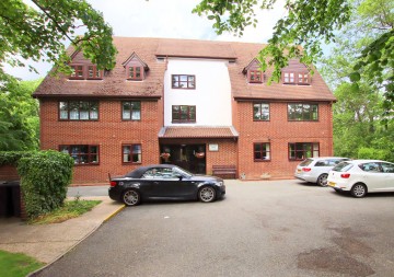 image of Flat 2, Crittenden Lodge Pond Cottage Lane