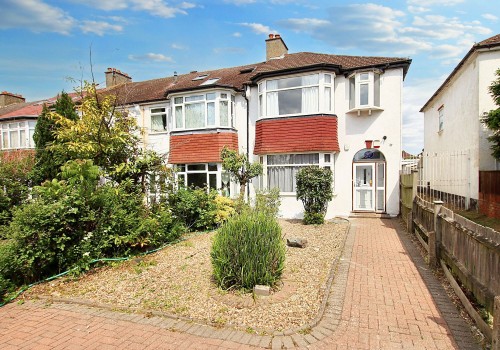 Arrange a viewing for Spring Park Road, Shirley