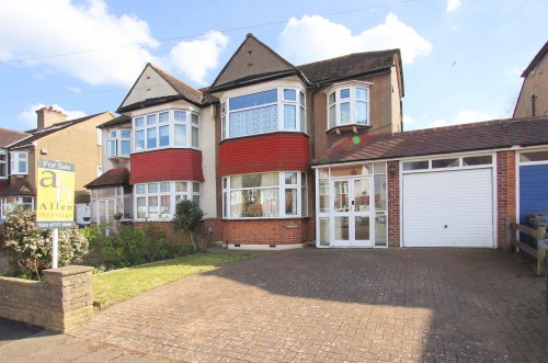 Arrange a viewing for Greencourt Avenue, Shirley Park