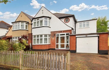 image of 4 Addisons Close, Croydon