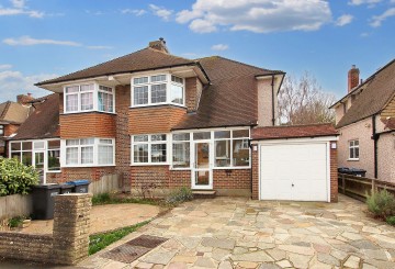 image of 34 Lime Tree Grove, Croydon