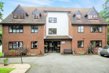 image of Flat 18, Crittenden Lodge Pond Cottage Lane