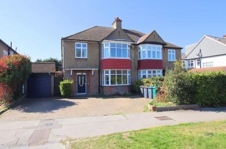 Shirley Avenue, Shirley Park