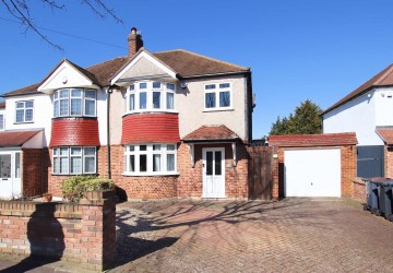 image of 155 Devonshire Way, Croydon