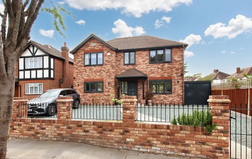Arrange a viewing for Langland Gardens, Shirley